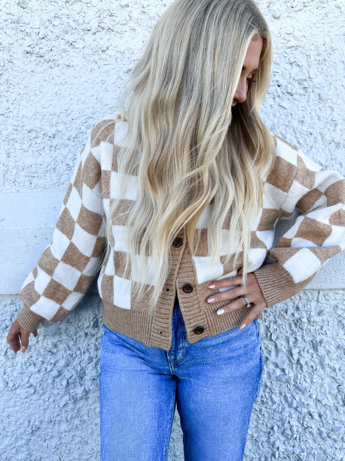 CHECKERED TAUPE CARDIGAN