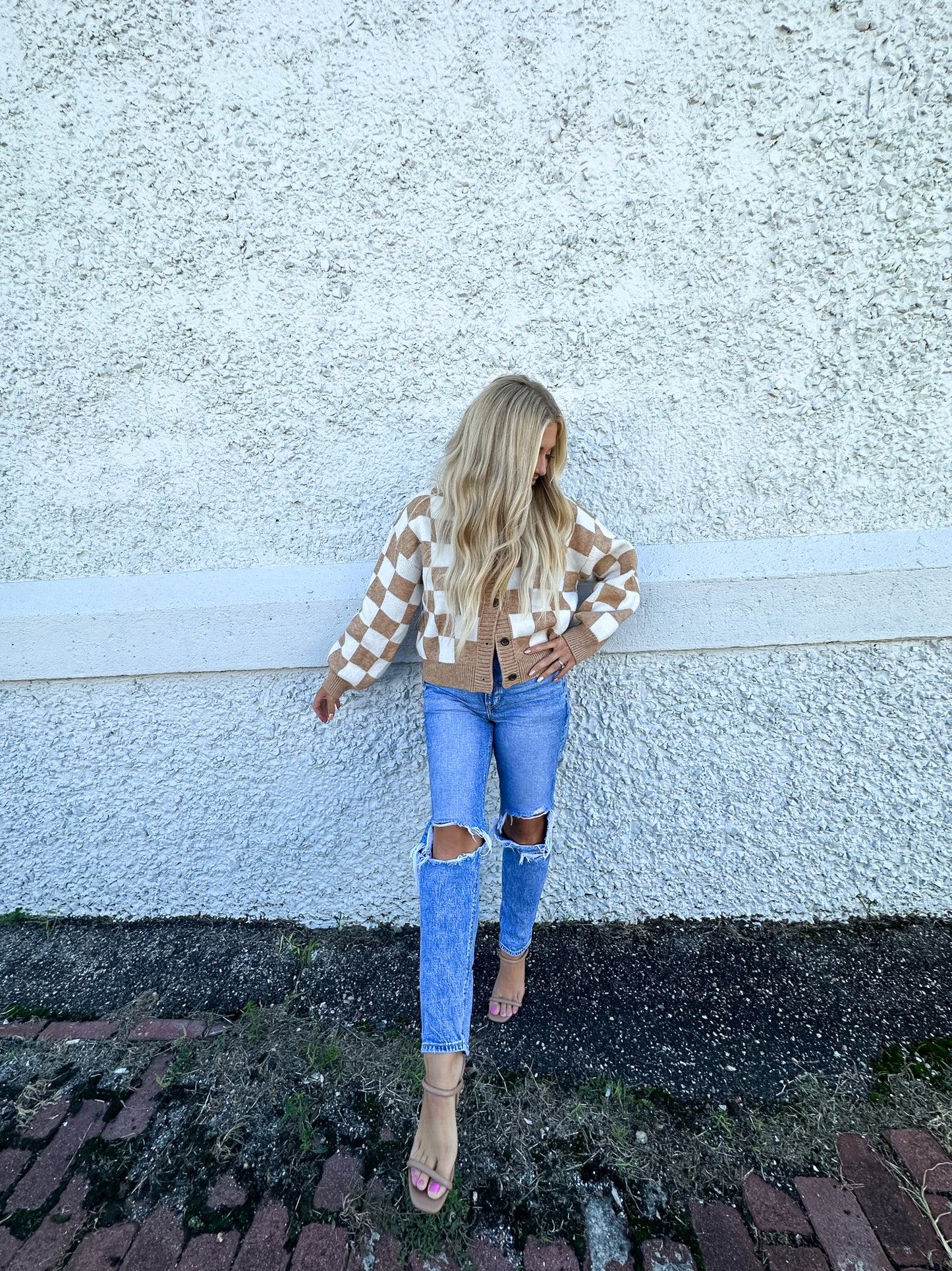 CHECKERED TAUPE CARDIGAN