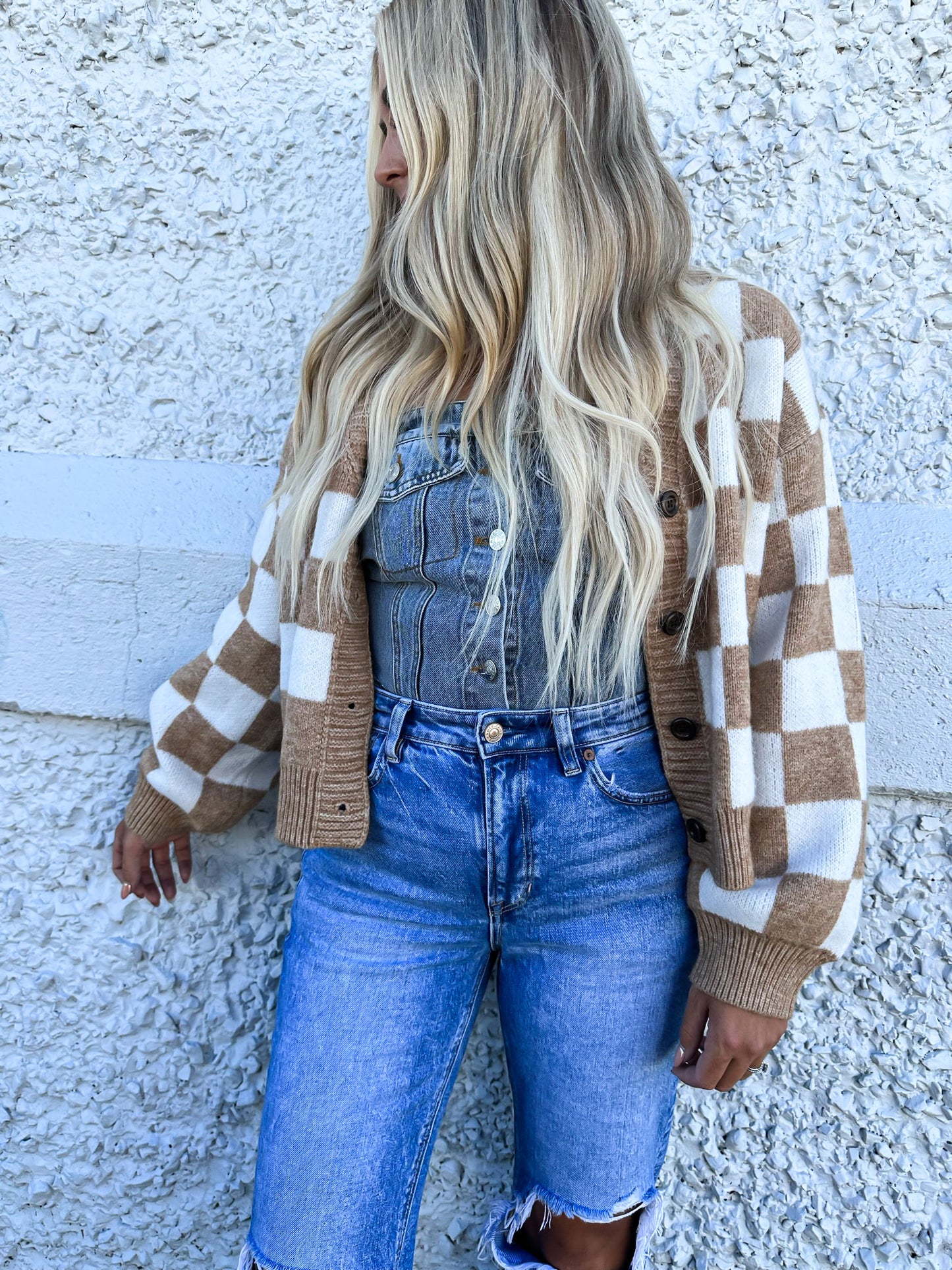 CHECKERED TAUPE CARDIGAN