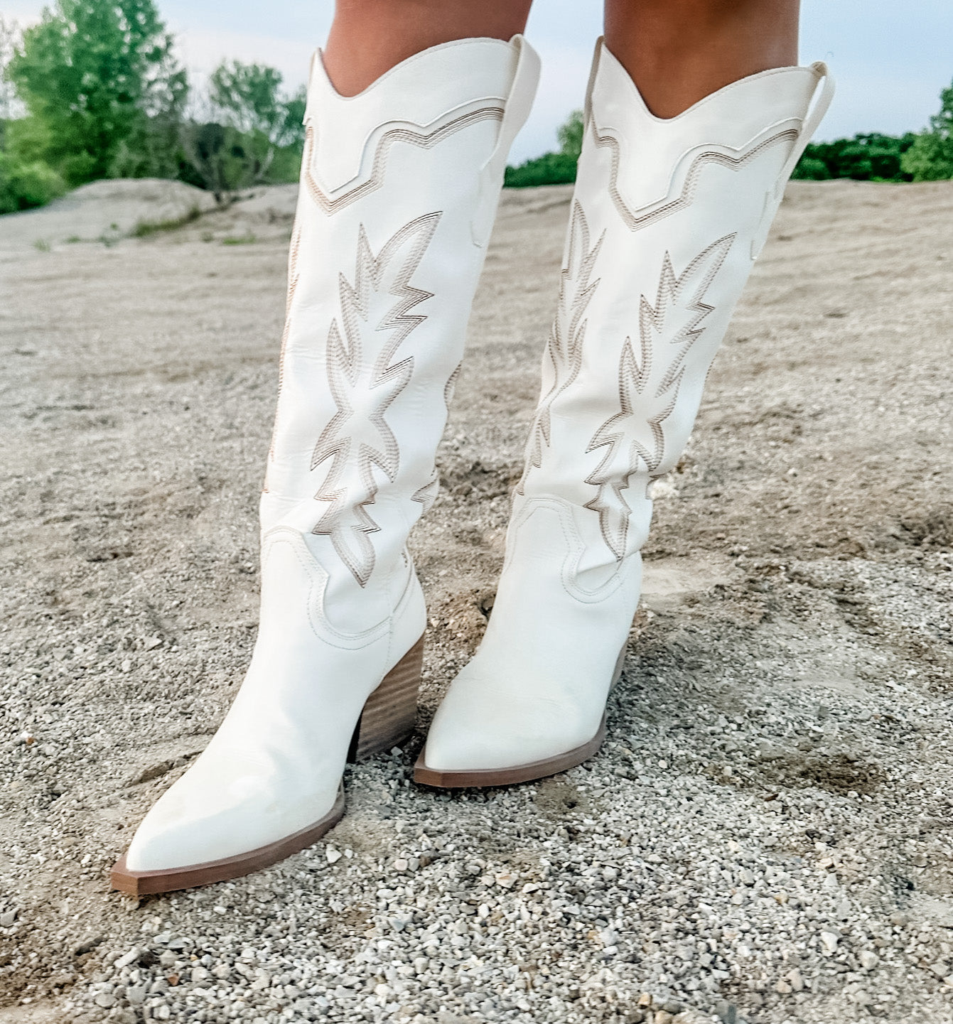 ELSON WESTERN WHITE BOOTS