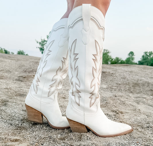 ELSON WESTERN WHITE BOOTS